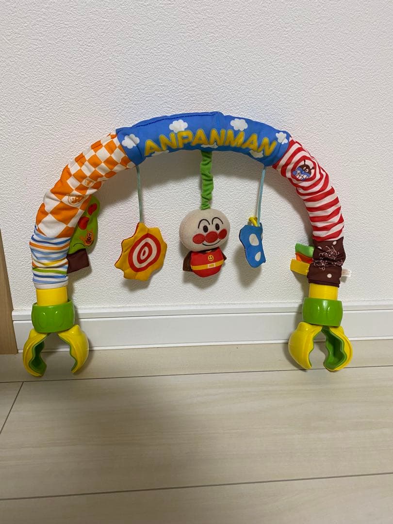 くまのプーさん　ターンシート　チャイルドシート＆アンパンマンどこでもメリー