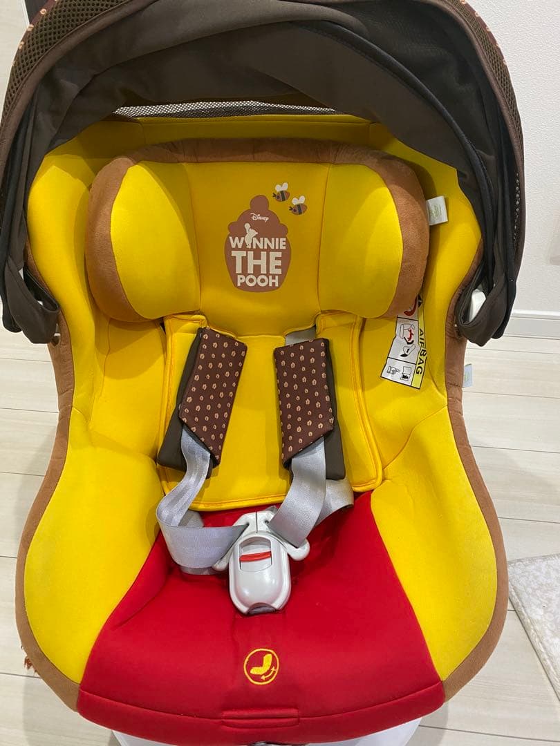 くまのプーさん　ターンシート　チャイルドシート＆アンパンマンどこでもメリー