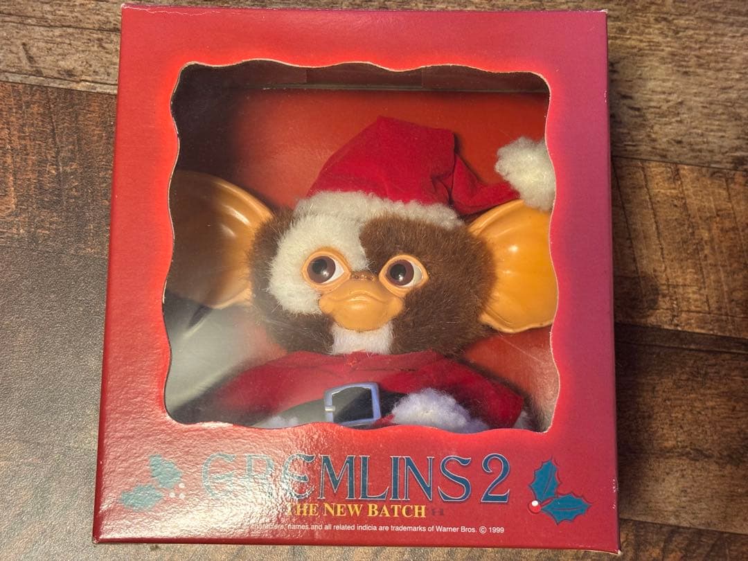 グレムリン　ギズモ　サンタコスチューム フィギュア