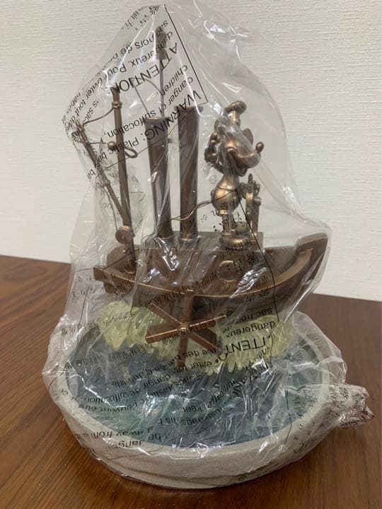 上海ディズニー 蒸気船ウィリー ファウンテン フィギュア