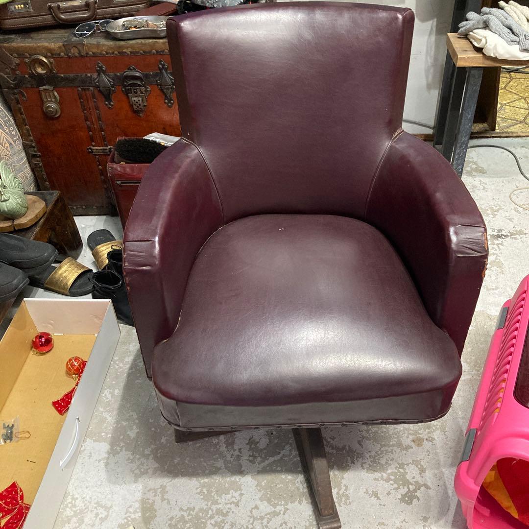 ⭐️アンティークレザー　スタッズ　バーガンディ レザー 1人掛け アームチェア