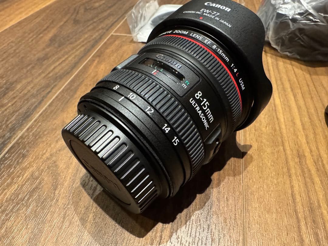 新品　Canon EF 8-15mm f/4L Fisheye USM