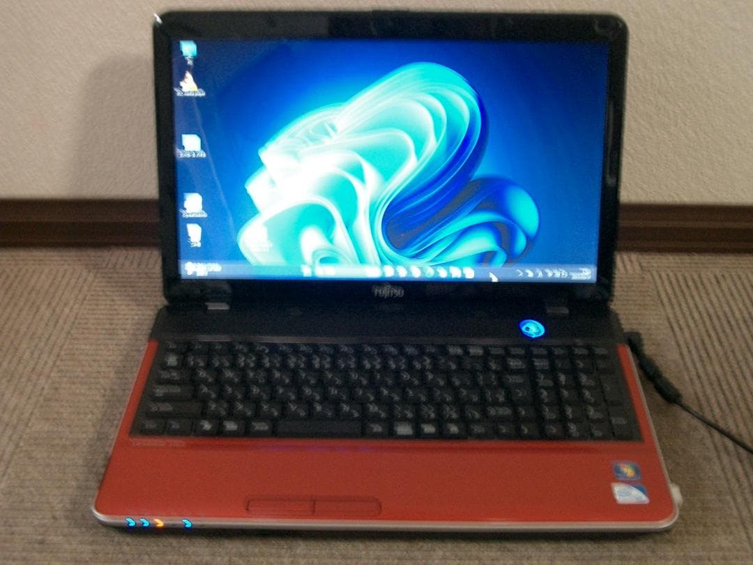 富士通 Lifebook AH42/G