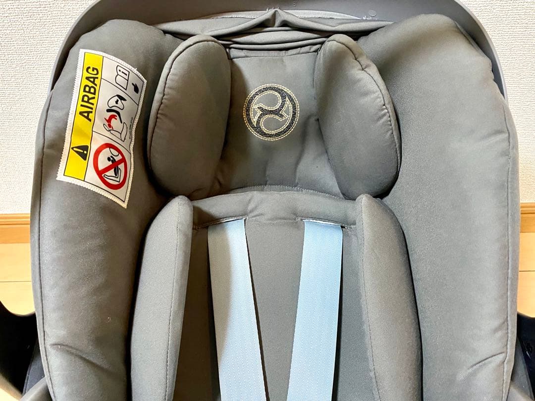 【美品】cybexクラウドZ i-size　ベースセット