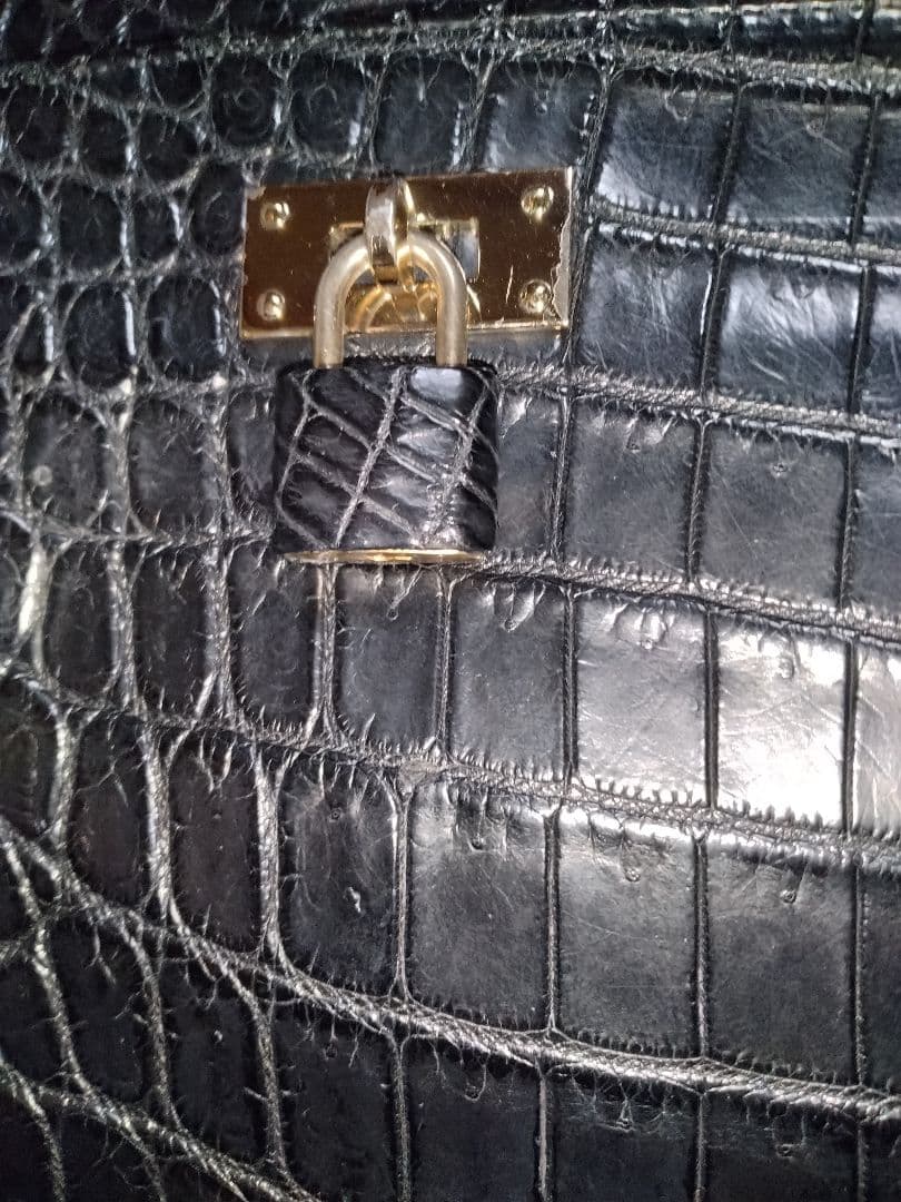 三宝　クロコダイルショルダーバック　 　JRA認定 コッコクリスタ−ロ　　鞄のみ