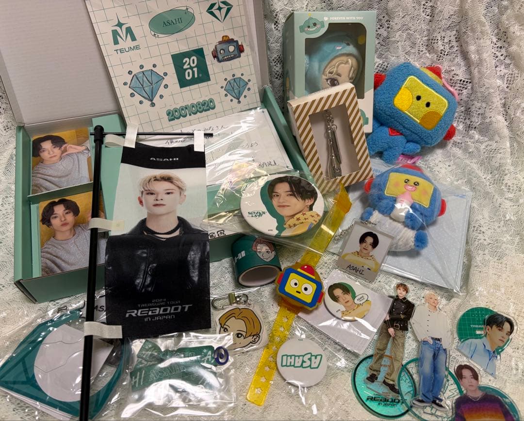 treasure アサヒ　ASAHI 18点まとめ売り　グッズ　アクスタ　ぬい