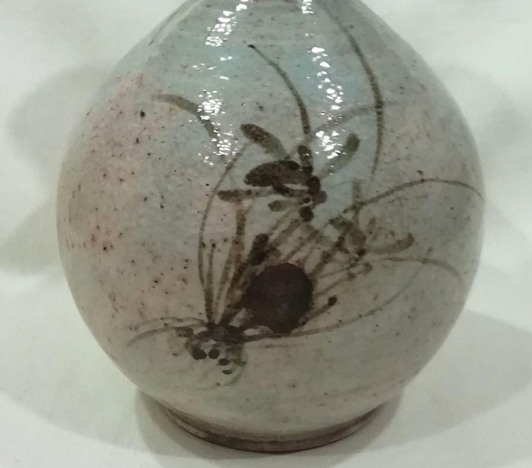 古いレトロな唐津系 \"黒牟田鉄絵草花文徳利