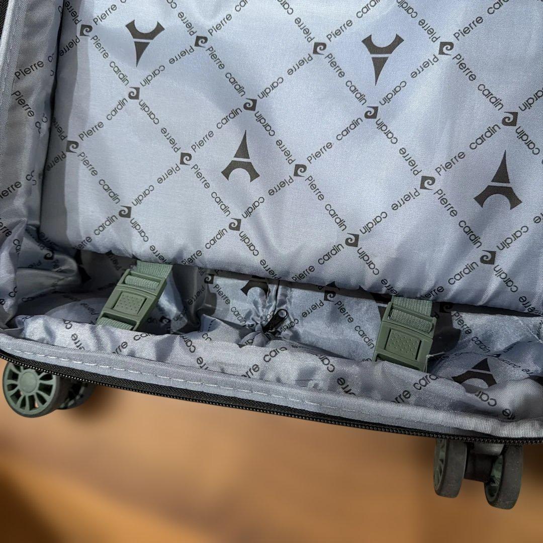 ⭐️pierre cardin グリーンキャリーカート定価23000位今年モデル