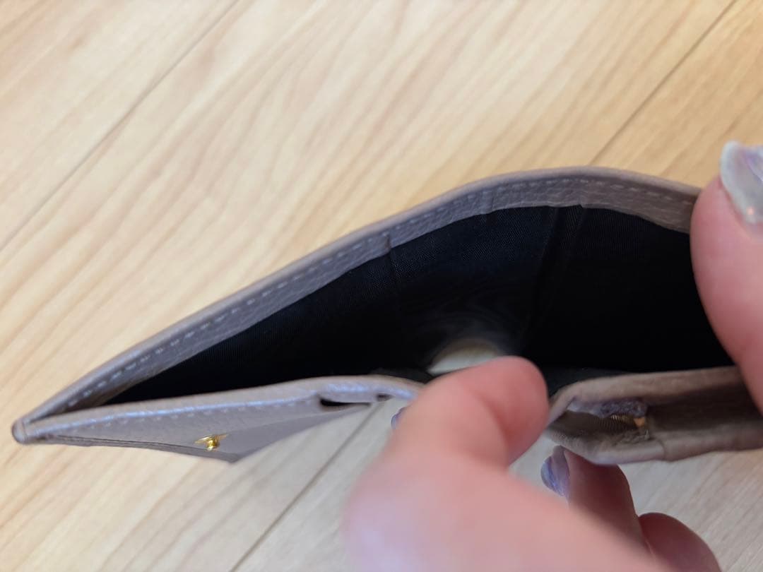 少し難有り GUCCI GG マーモント　財布　2つ折り