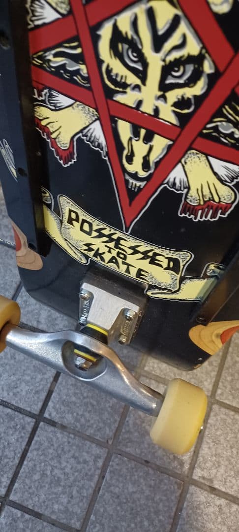 スーサイダルテンデンシーズ　スケートボード　コンプリート　dogtown