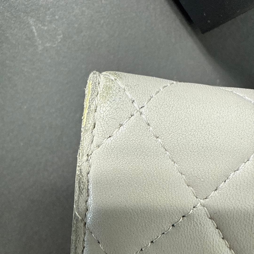 シャネル　CHANEL コンパクト　財布　三つ折り　グレー