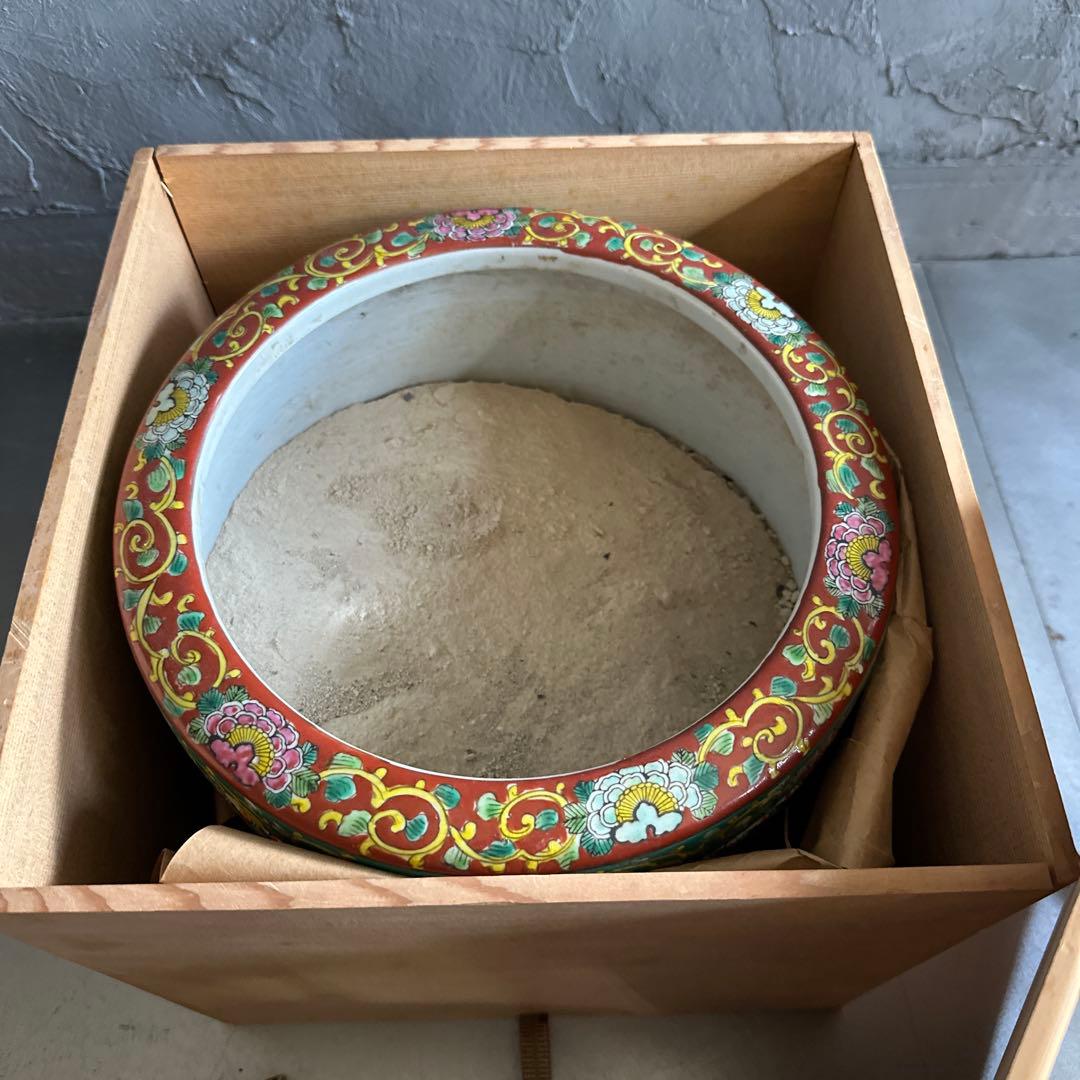 瞬間お値下げ‼️十錦手色絵伊万里　火鉢メダカ飼い観葉植物鉢カバー