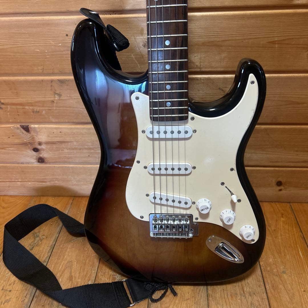 Legend エレキギター ストラトタイプ 動作良好