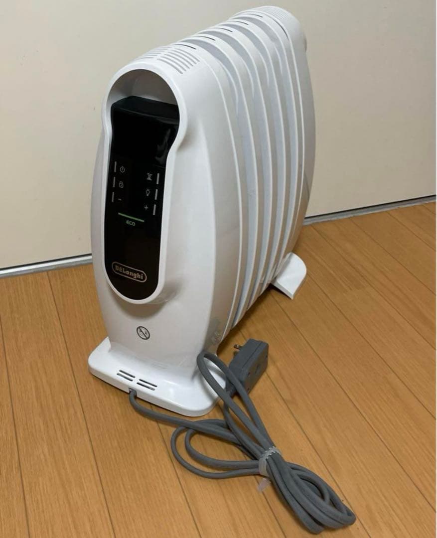 【DeLonghi】 デロンギ オイルヒーター NJ0505E 説明書付き