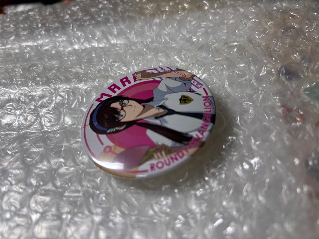 ラウンドワン　エヴァ　マリ　缶バッジ