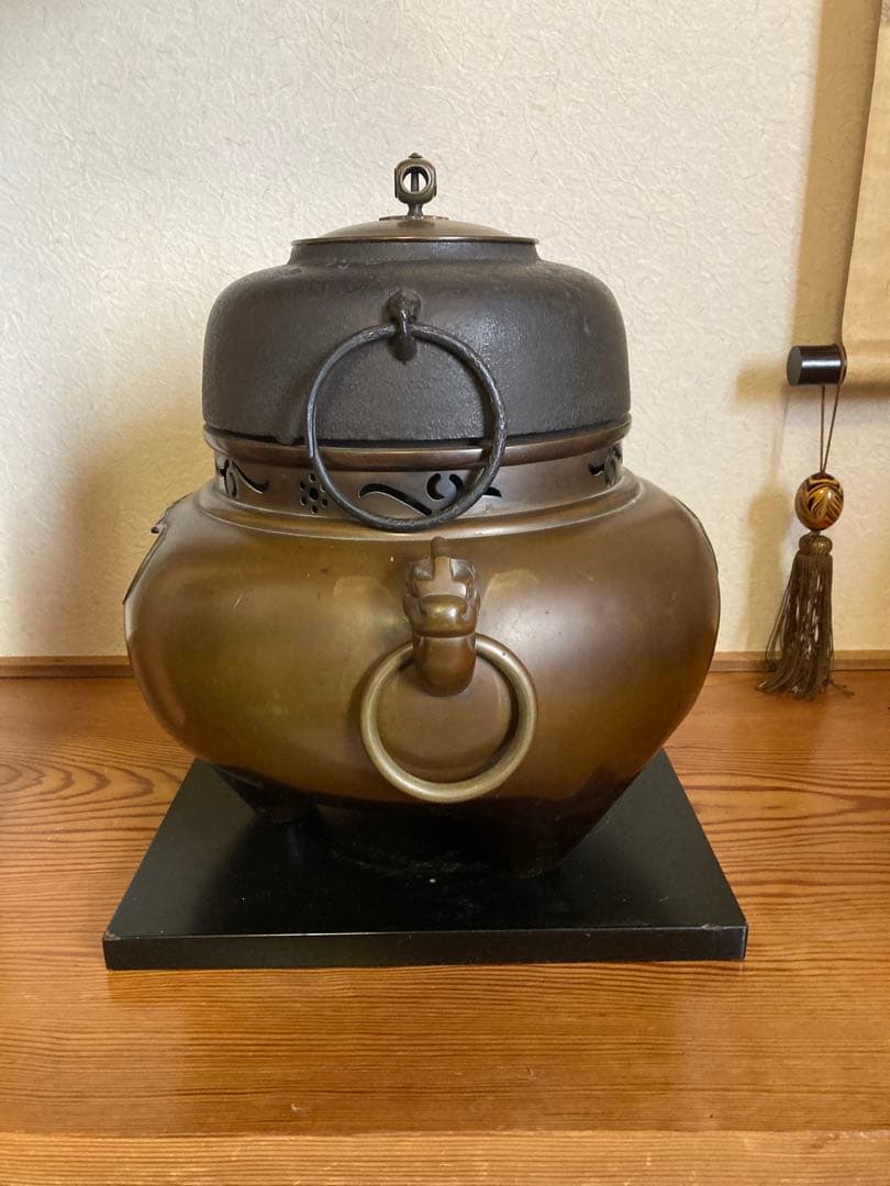 銅製 茶釜 丸型 ハンドル付き