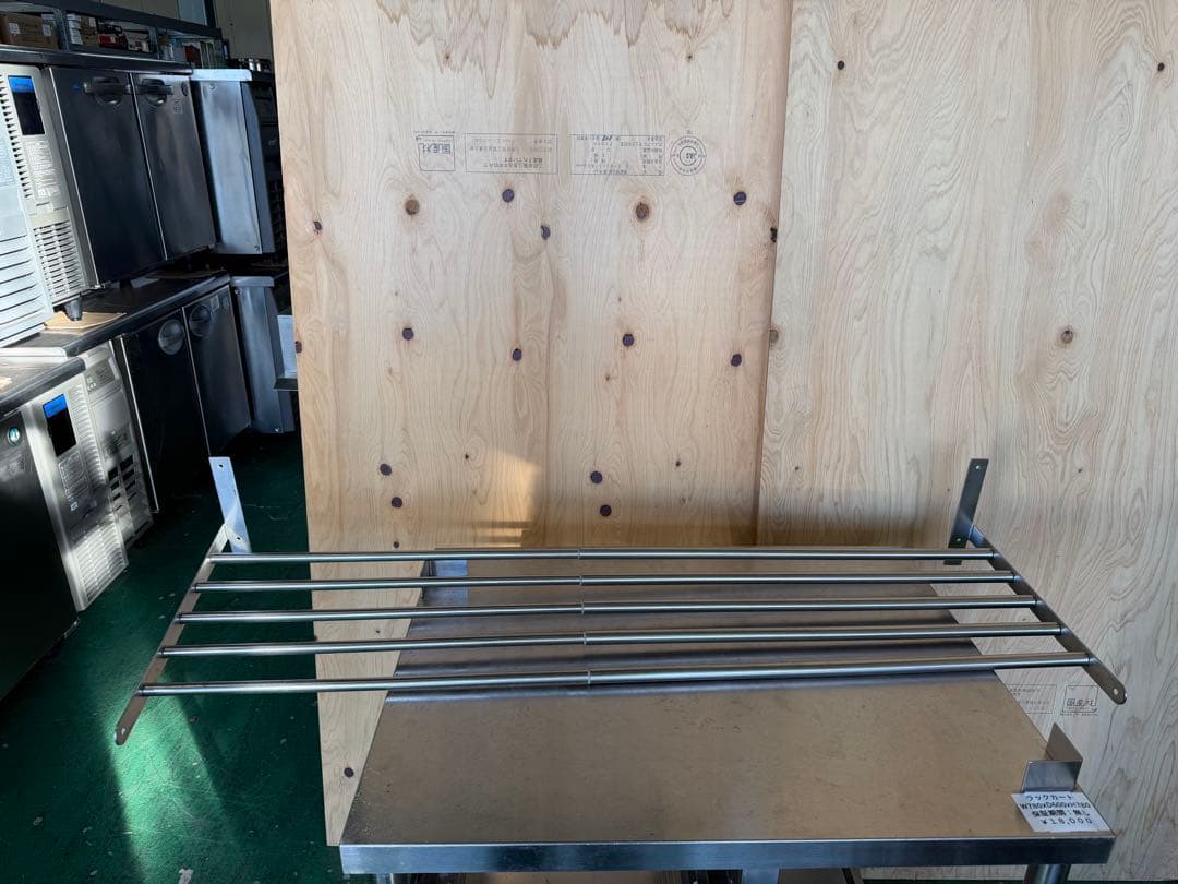 伸縮可能 パイプ棚 (670〜1200)x400x200 ①