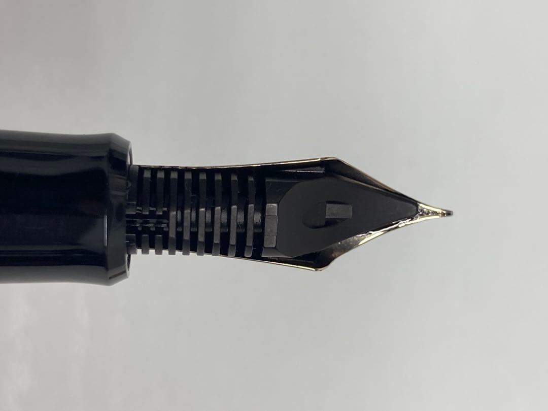 PILOT CUSTOM 743 万年筆