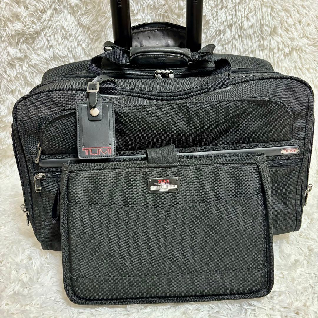 トゥミTUMI キャリーバック　ブリーフケース　ブラック　PCバック付き