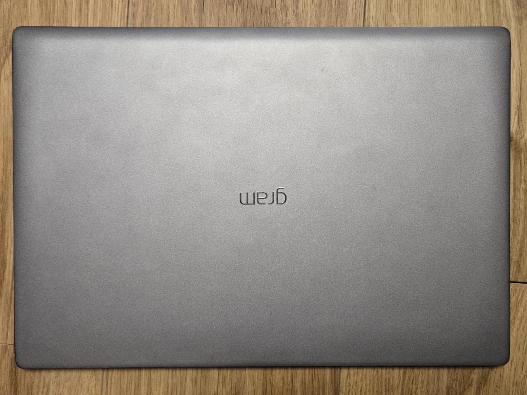 LG gram 17インチ Core i7/SSD 512GB/メモリ16GB