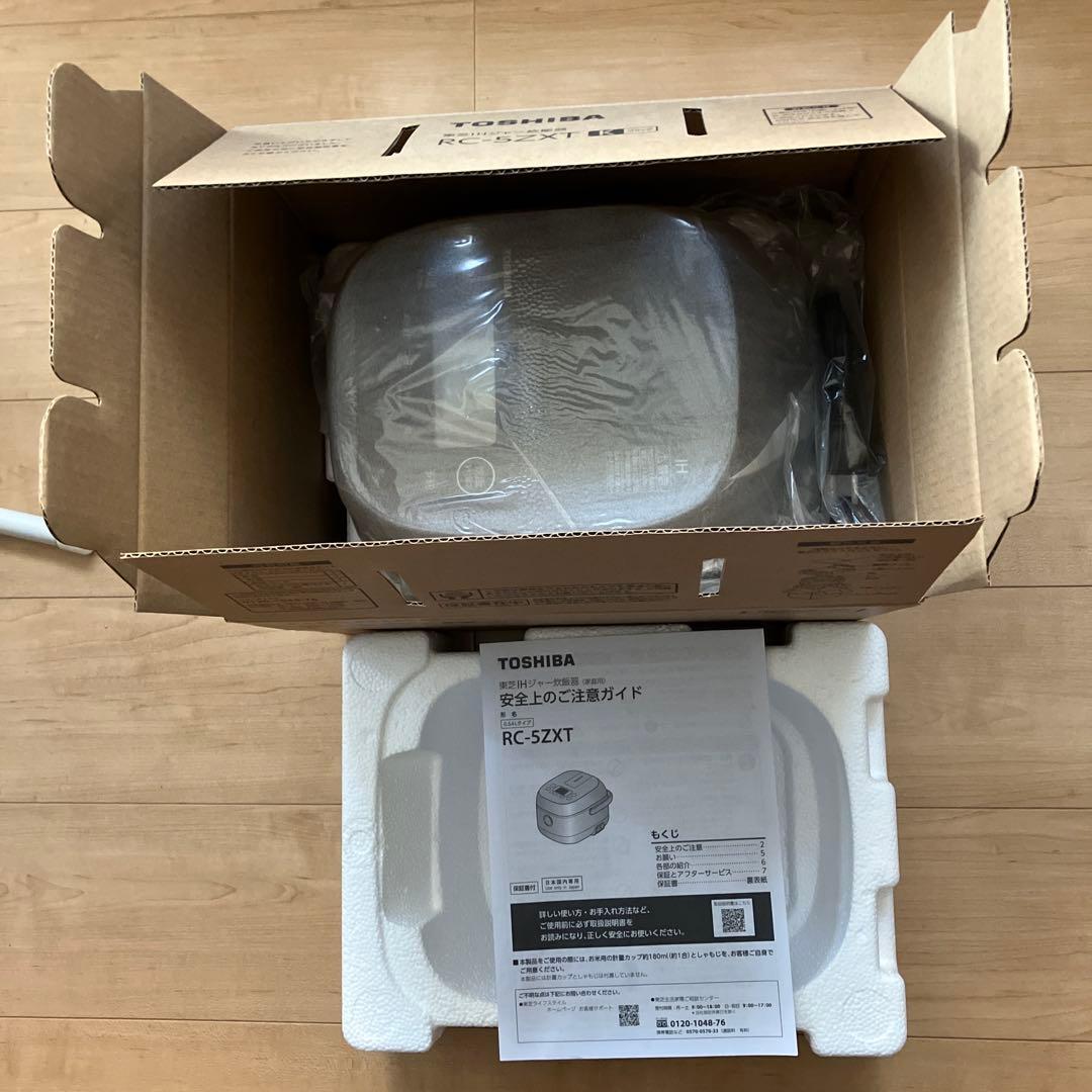 TOSHIBA東芝　IH炊飯器　3合　RC-5ZXT ブラック