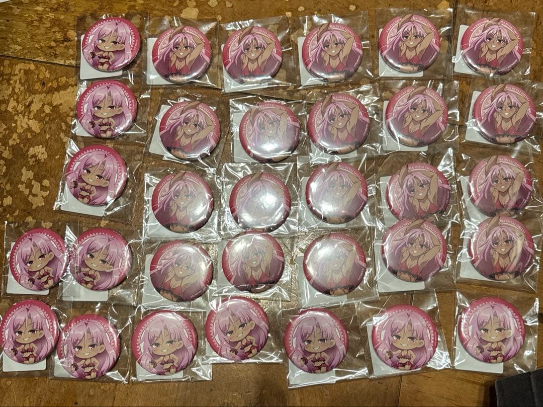 DMMスクラッチ　嘆きの亡霊は引退したい　缶バッジ　リィズ　32個