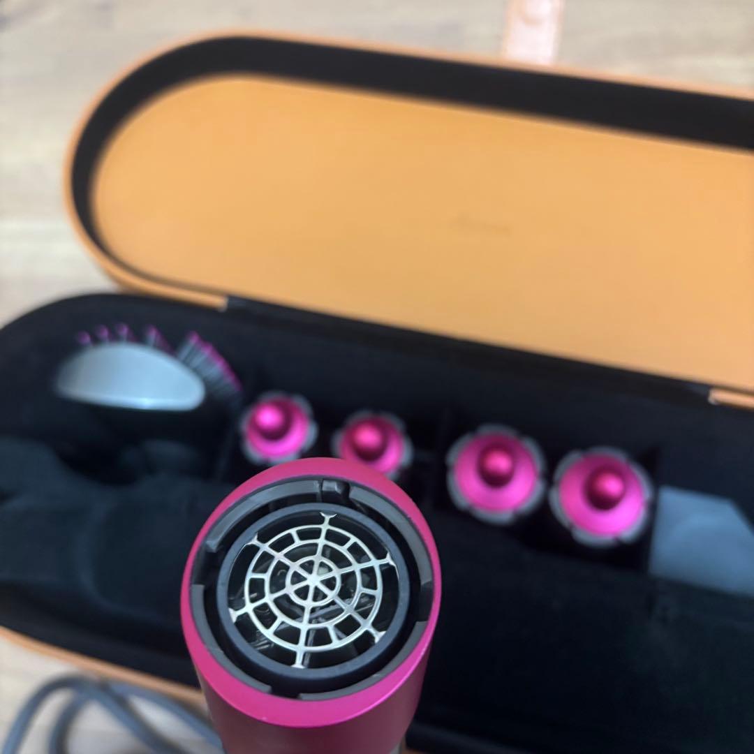 ヘアドライヤー Dyson Airwrap Volume + Shape HS01