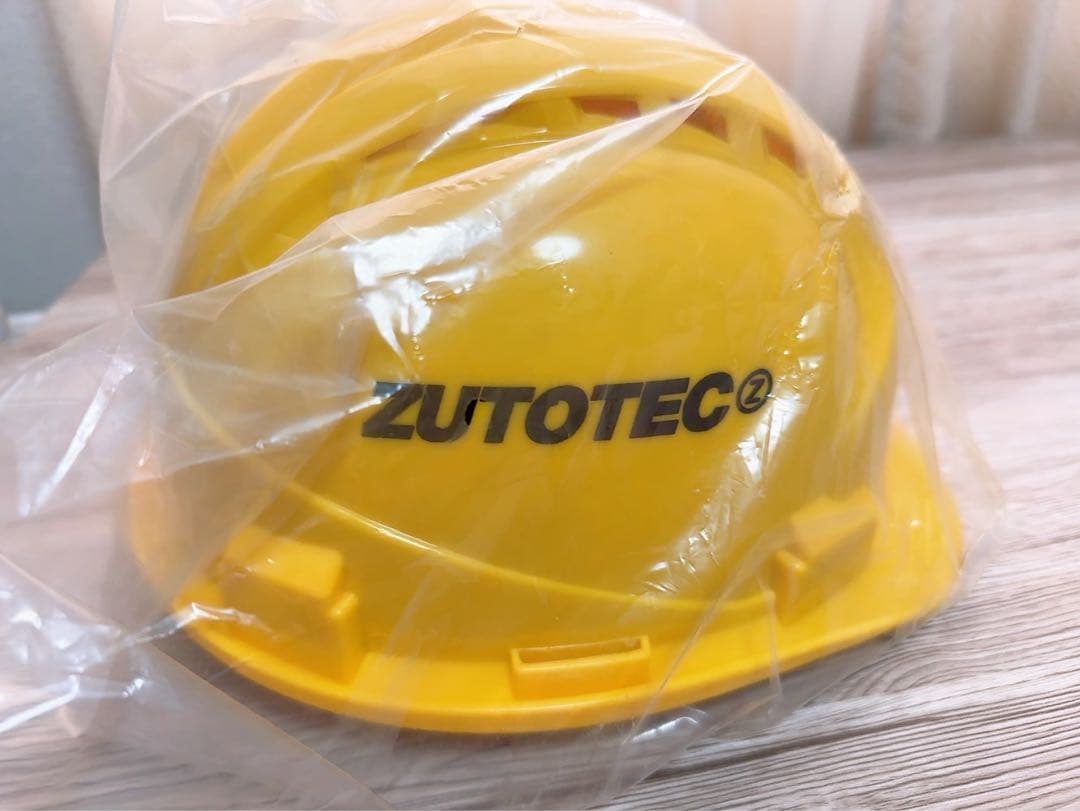 ずっと真夜中でいいのに　ガチャ当たり　ヘルメット　ずとまよ　スナネコ