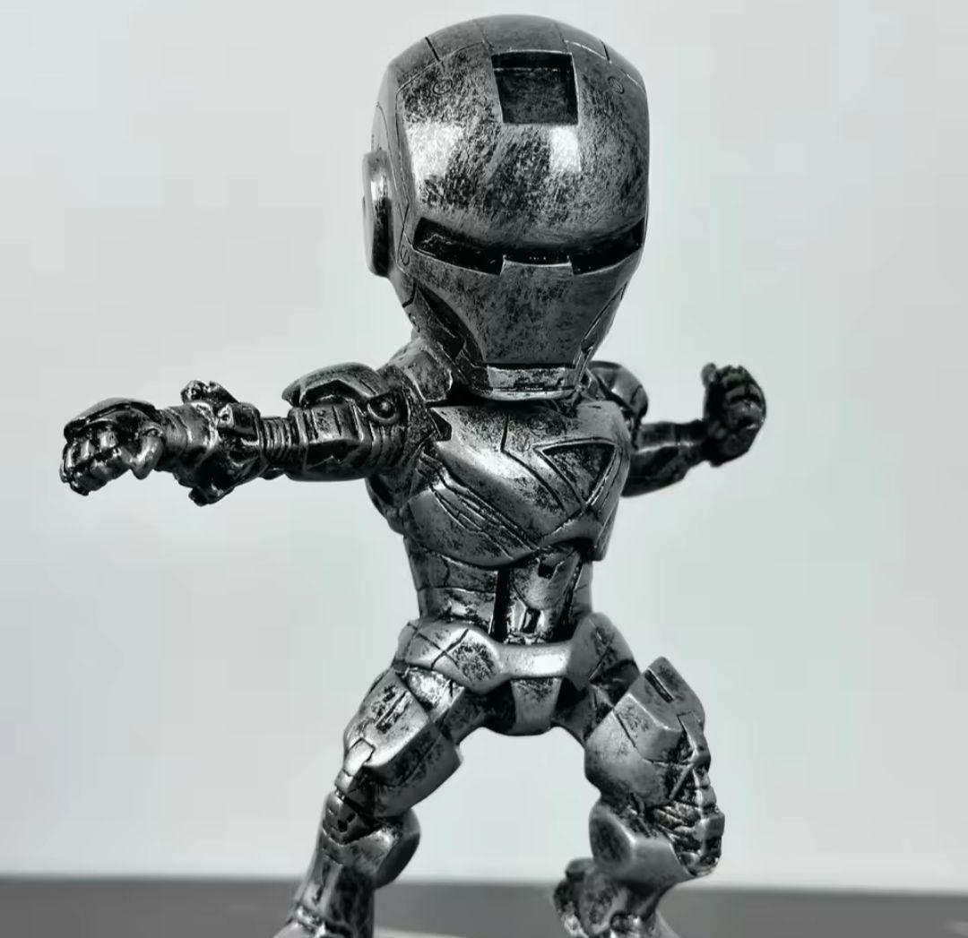 MARVEL　アイアンマン　金　銀　フィギュア