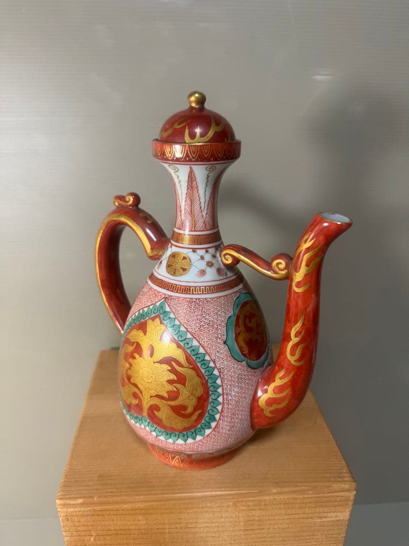 2642 九谷焼 角福　赤絵 金蘭手 仙盞瓶　酒器　時代物