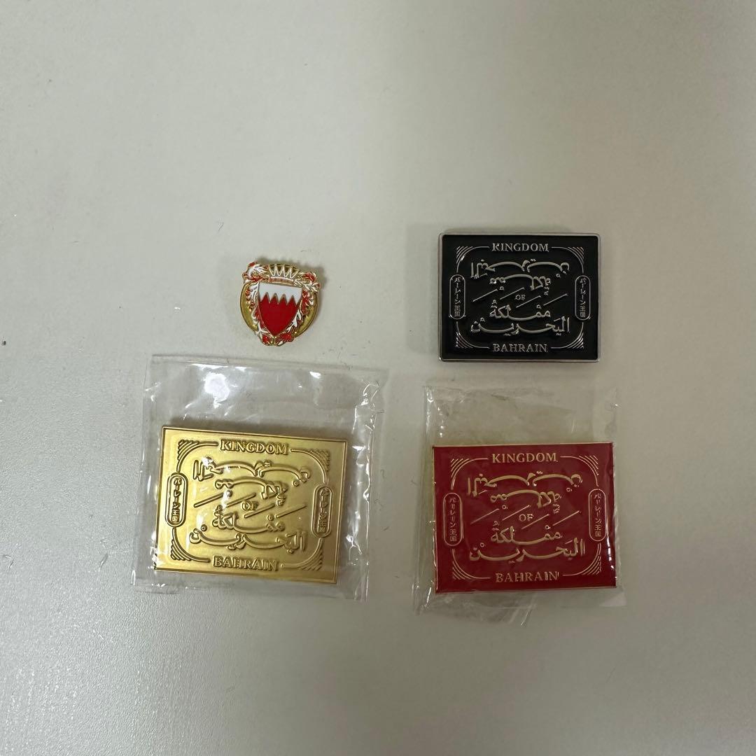 バーレーン王国 ピンバッジ 4個セット