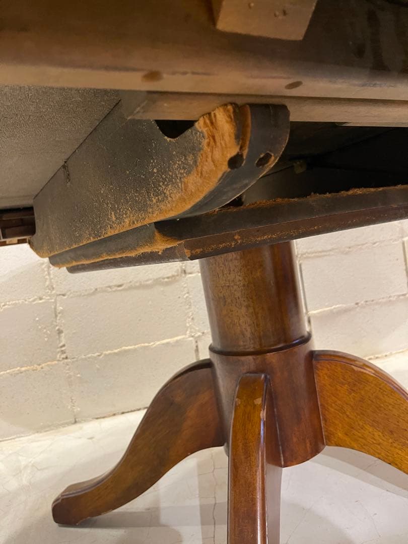 三越家具　カントリーハウス　伸長式ダイニングテーブル　ブルージュ Brugge