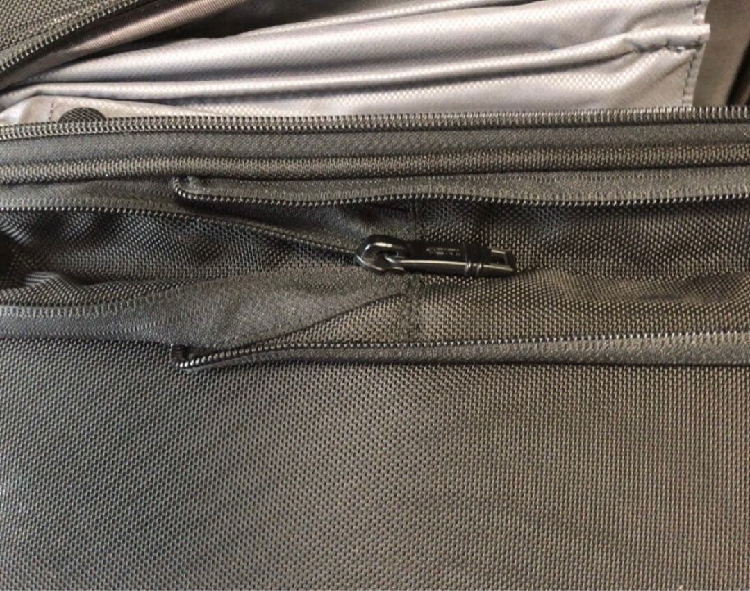 TUMI キャリー　ビジネスバック　4ウィール・ラップトップ　未使用品