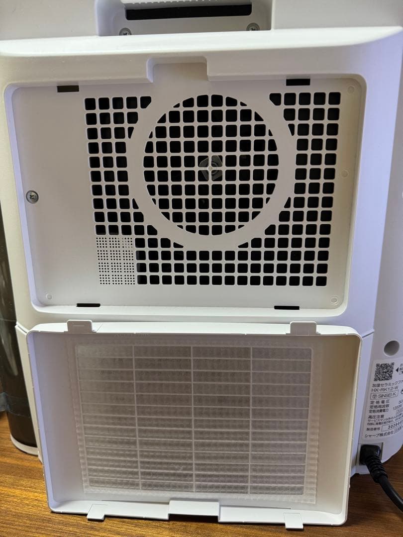 SHARP 加湿セラミックファンヒーター　HX-RK12