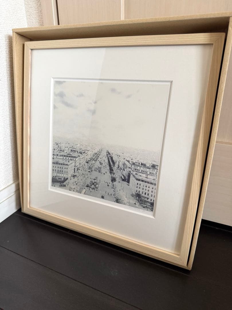 荻原美里さん View from the Ark de Triomphe