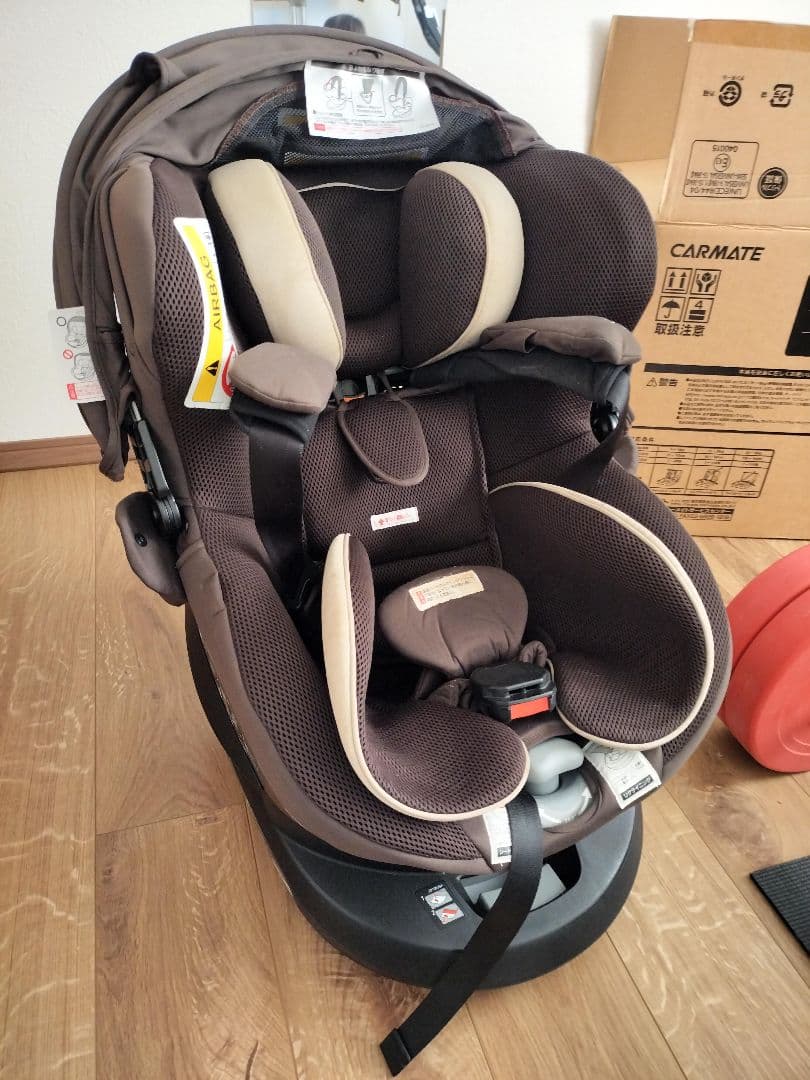 エールベベ　クルット　5iグランス　 ISOFIX チャイルドシート