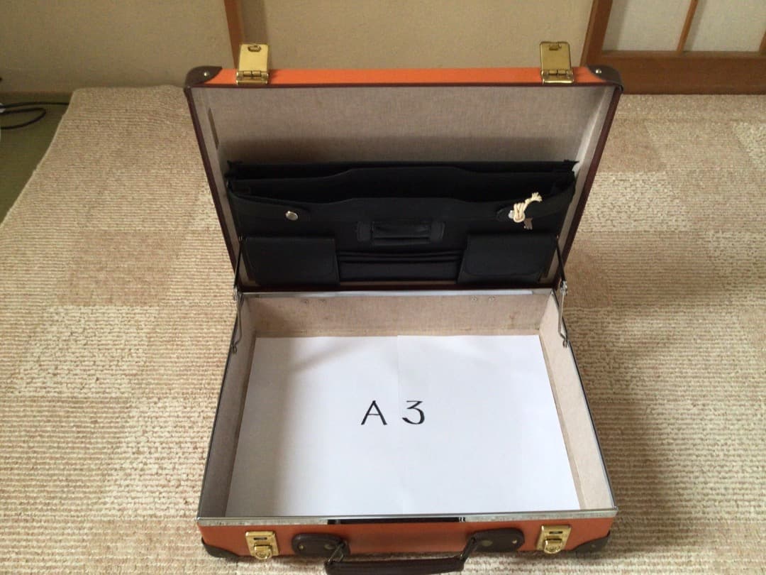 グローブトロッター　アタッシュケース