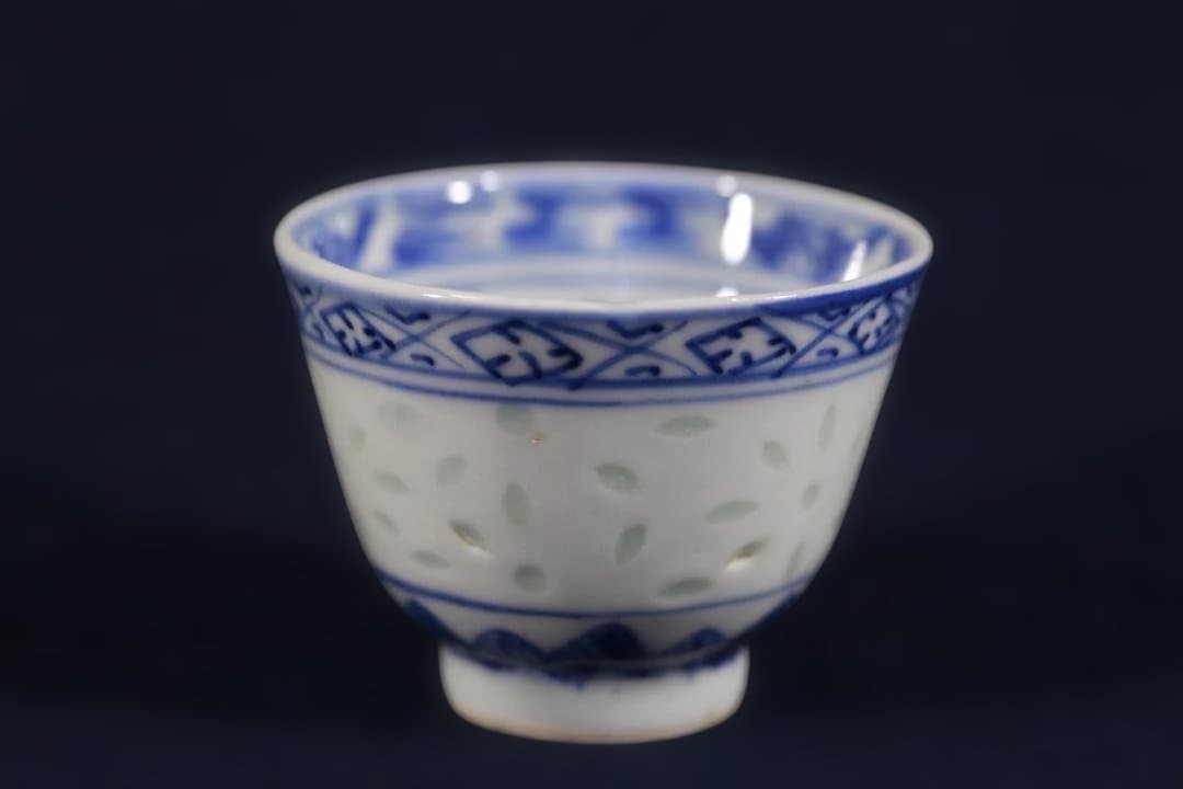 500　中国清朝染付ホタル手在銘珍品煎茶猪口　無傷　清朝期