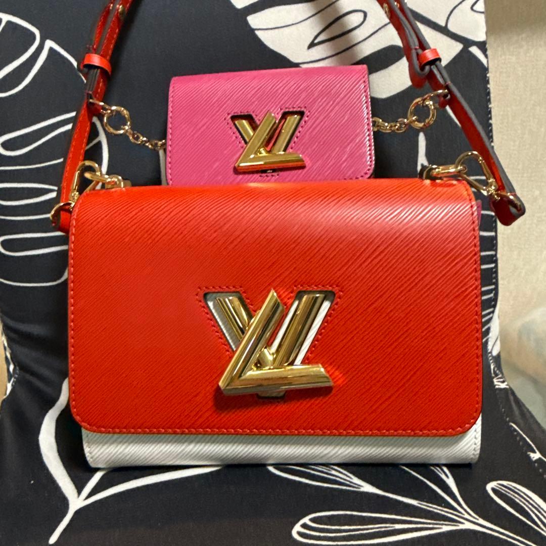 (Hide)V字ロゴ ショルダーバッグ セット