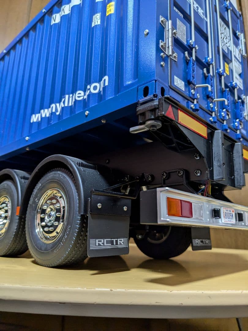 [御月]　タミヤ　1/14 セミトレーラー日本郵船40フィートコンテナ