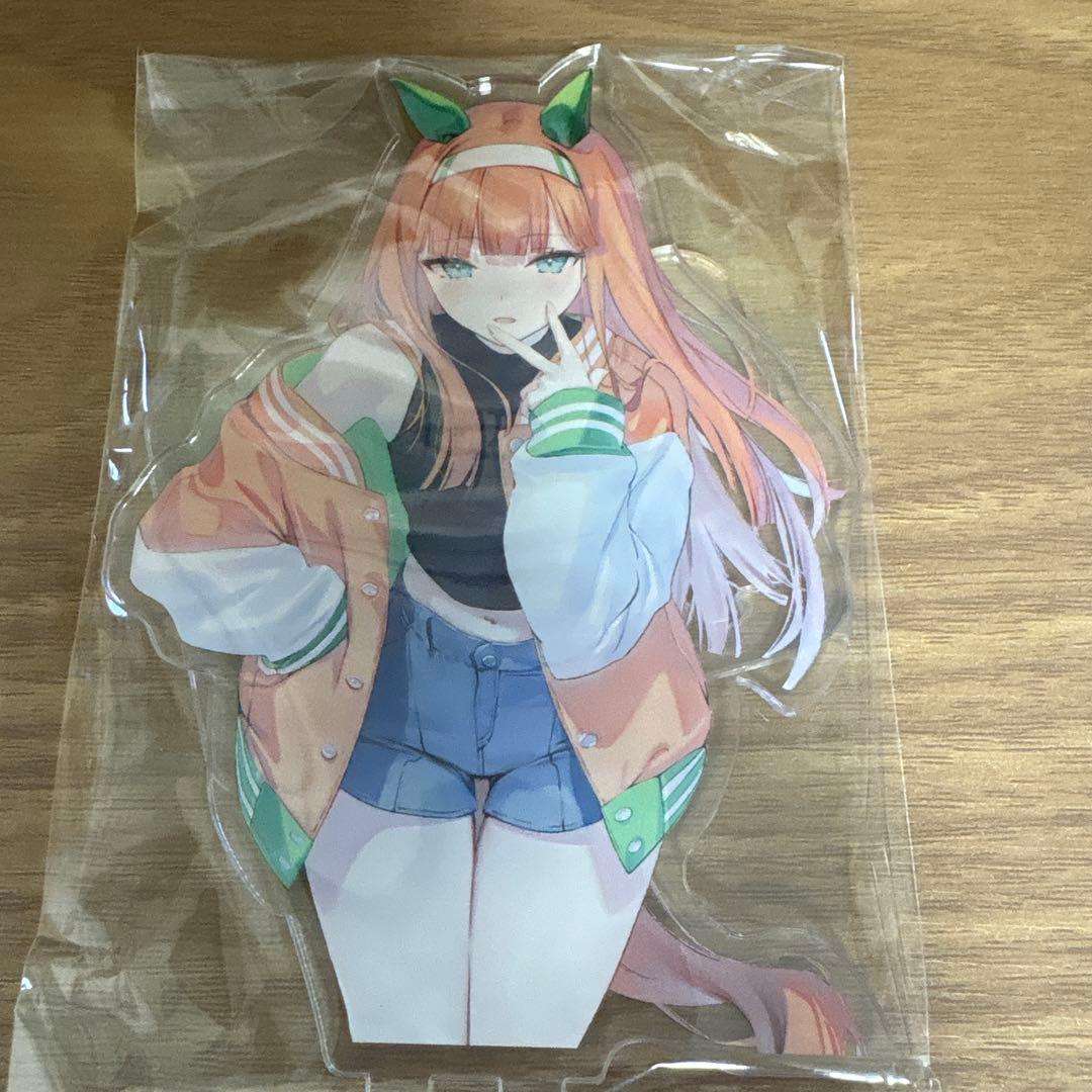 ウマ娘　サイレンススズカ　アクリルスタンド