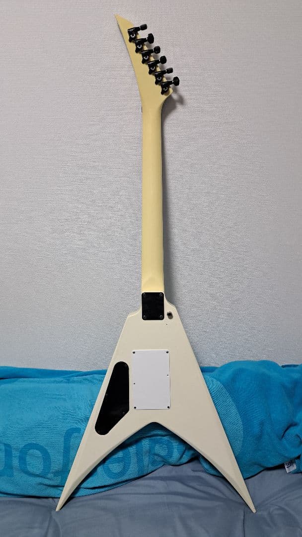 エレキギター KingV キングV　詳細不明ボディ　Greco JJ-R1ネック