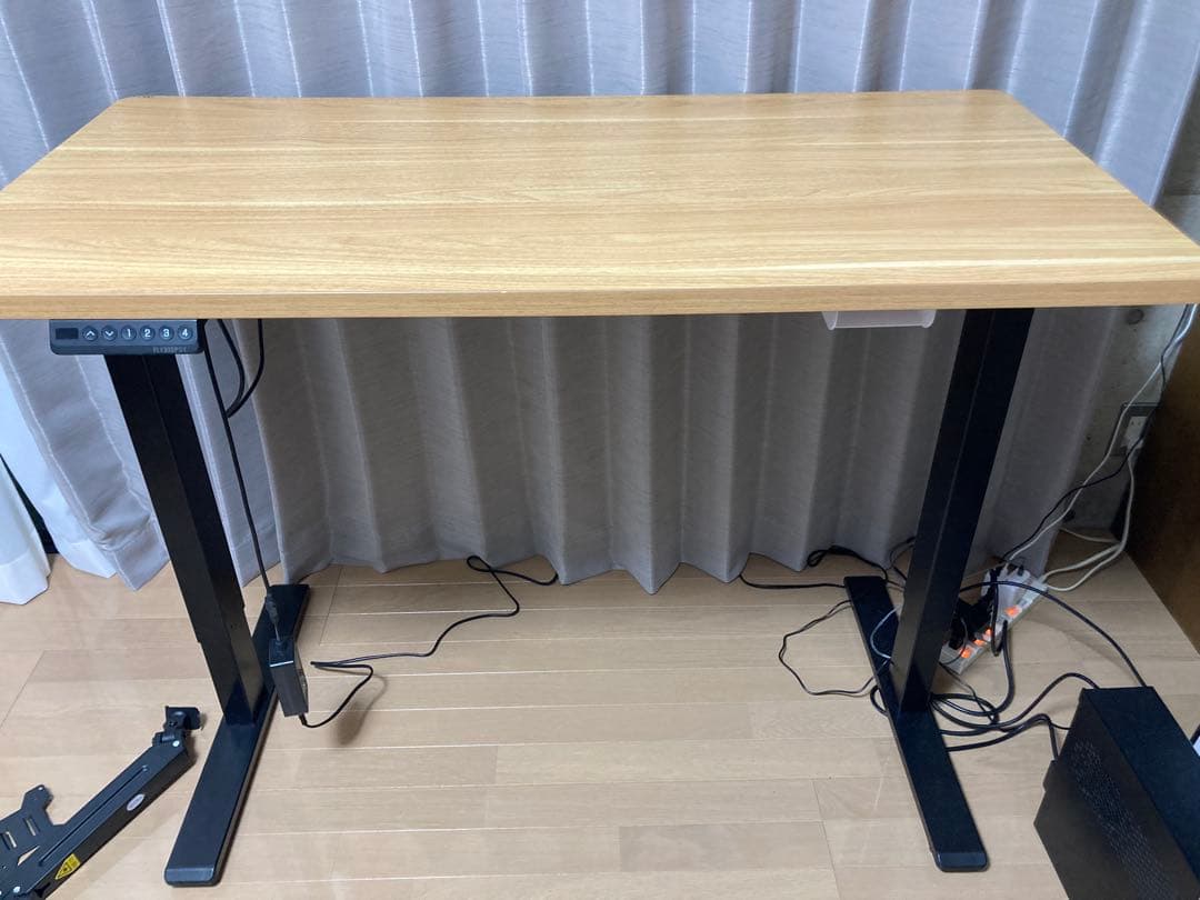 木目調電動昇降式デスク幅120cm