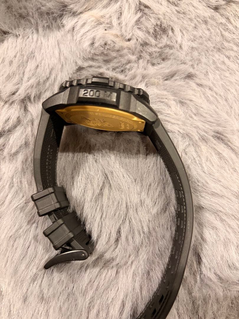 Luminox 3505.GP.SET 限定版 ゴールド文字盤 シリアルナンバー