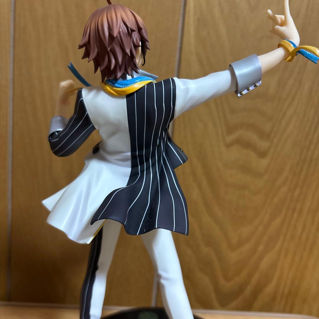 【開封済】天ヶ瀬冬馬 1/8スケールフィギュア