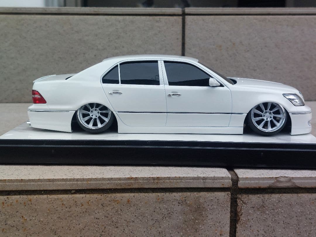 30セルシオ　プラモ　アオシマ　シャコタン