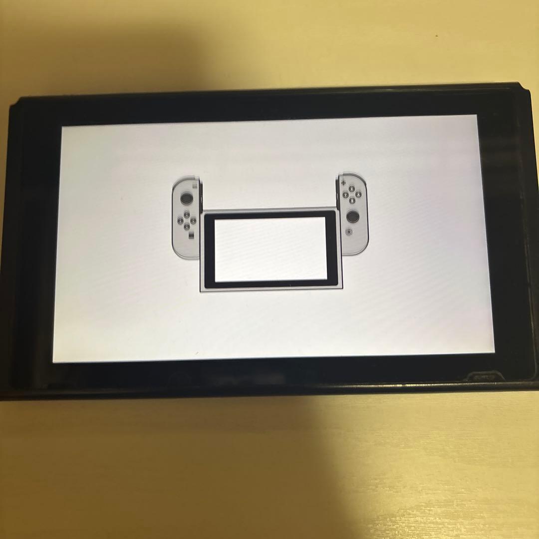 Nintendo Switch 本体 ピカチュウプロコンイエローハンドル