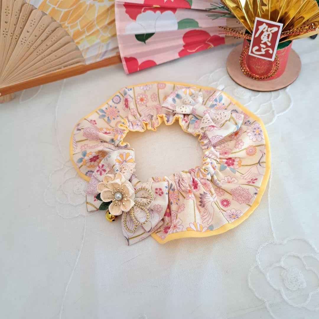 幅広シュシュ、和風妻み細工(クリーム)わんちゃん猫ちゃん用