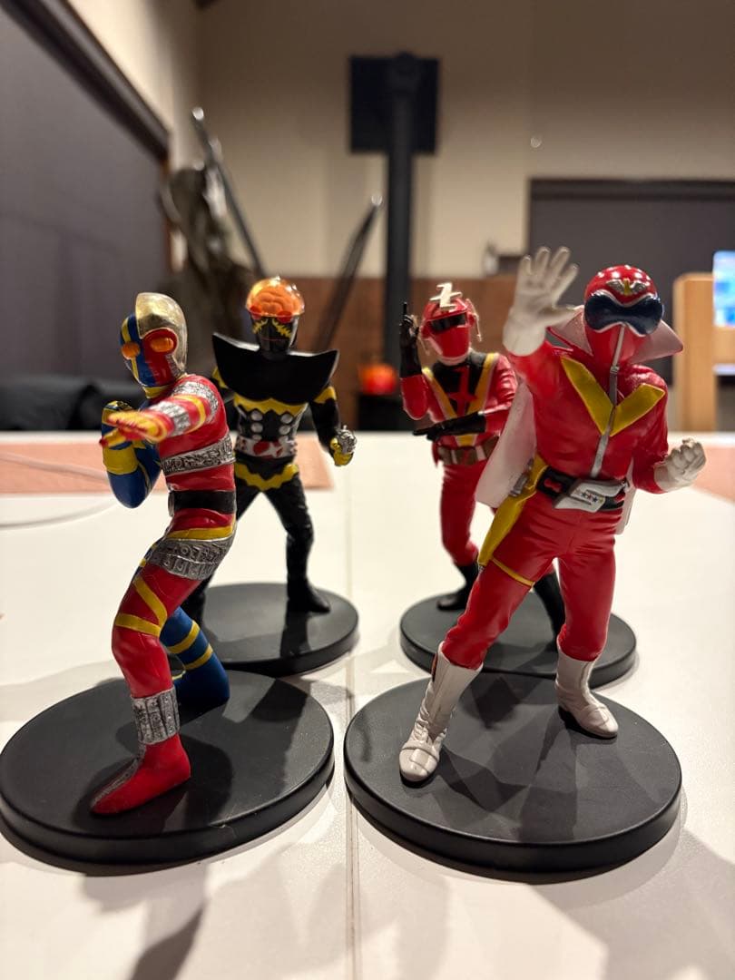 東映特撮ヒーローフィギュアコレクション4体セット