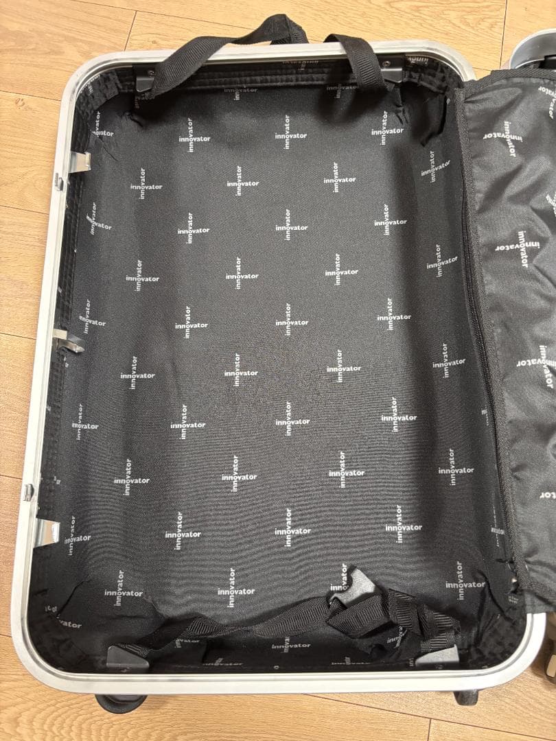 innovator イノベーター スーツケース INV22E 54L